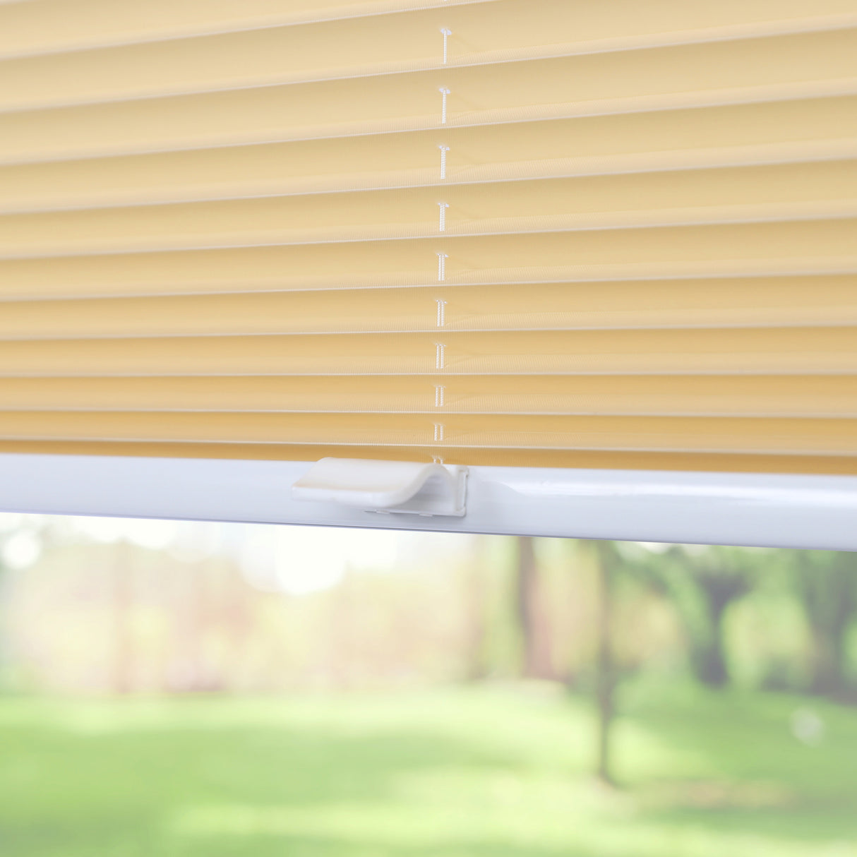 Plissee Blickdicht nach Maß – Basic Sichtschutz für Fenster & Türen