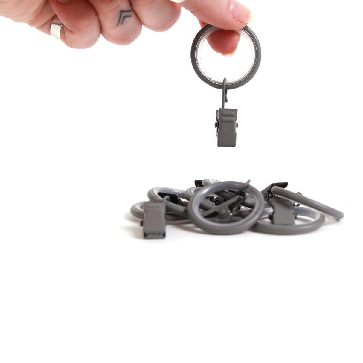 Gardinenstange 19mm 1-läufig Grau mit Kegel Komplett-Set- Serie Liya