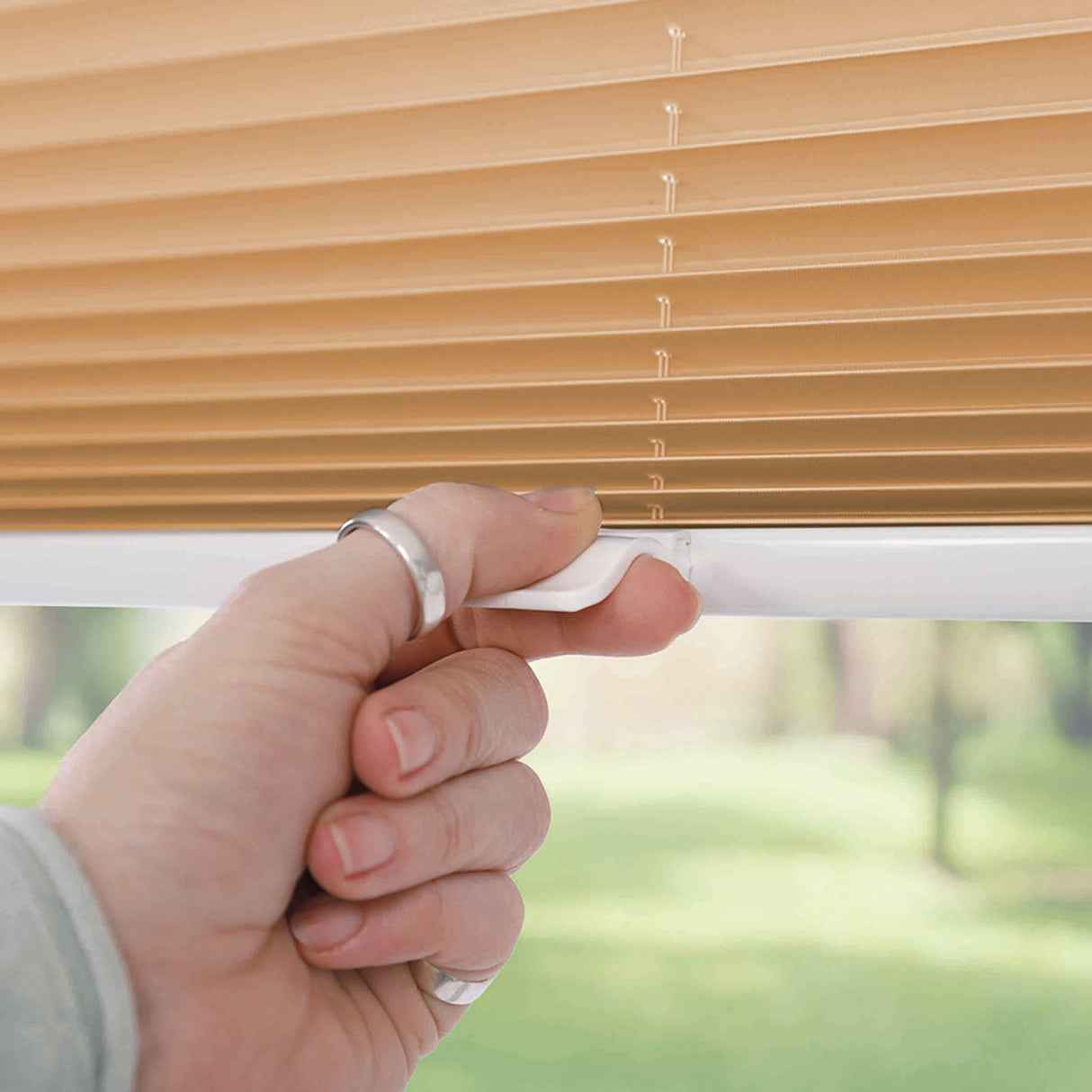 Klemmfix-Plissee Thermo in Standardgrößen – ohne Bohren