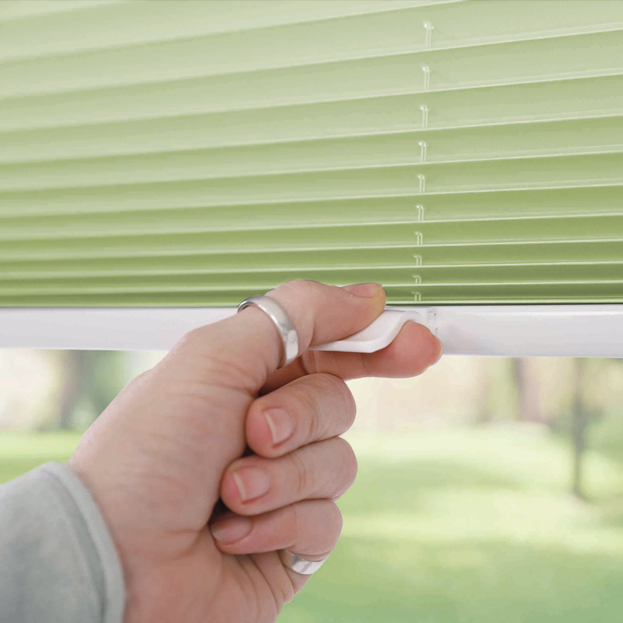 Klemmfix-Plissee Thermo in Standardgrößen – ohne Bohren